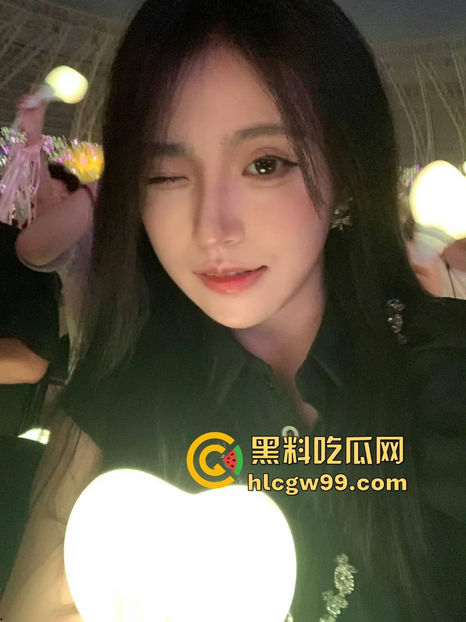 江西上饶线上撕X大战，小三短信嘴炮原配，舌战取胜却被曝光床照，这招不讲武德小三赢嘴炮却输脸面！-7