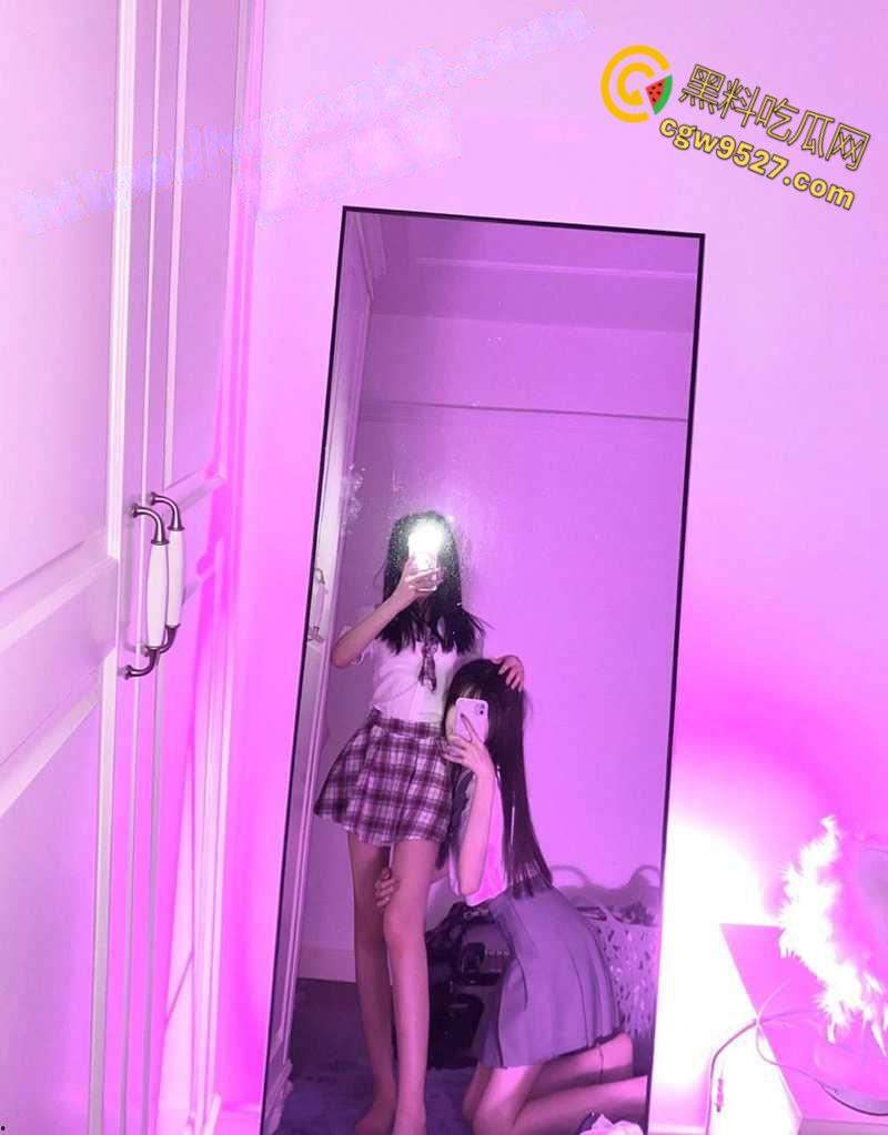 河南高颜值女大学生,被河南老乡包夜猛操一晚上,男子竟趁妹子睡着把钱偷走,被妹子全网曝光 !-9