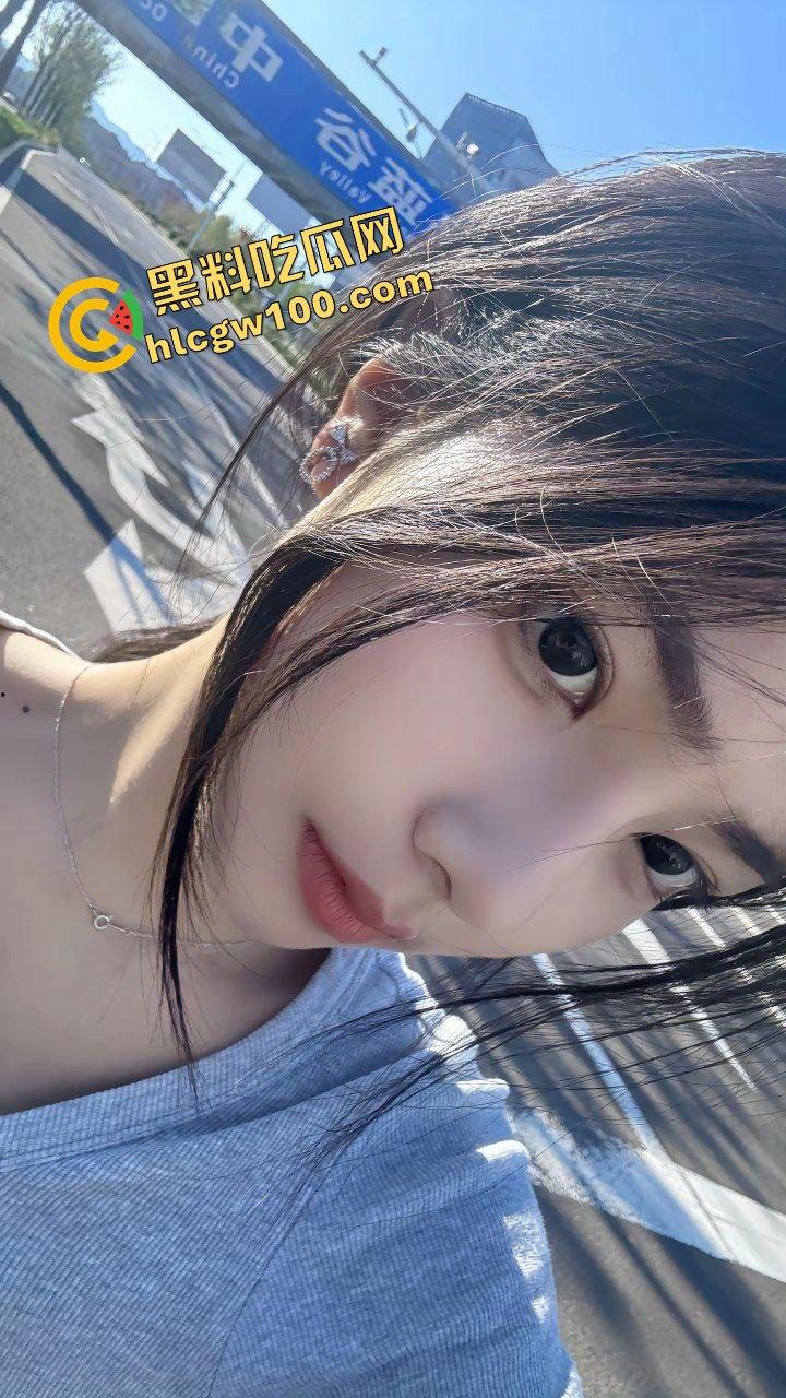 抖音清纯少女青春嫩妹女网红『孜由基』上大学发骚发情 约炮大哥诱惑吃鸡娇喘操逼！原创独家曝光！-4