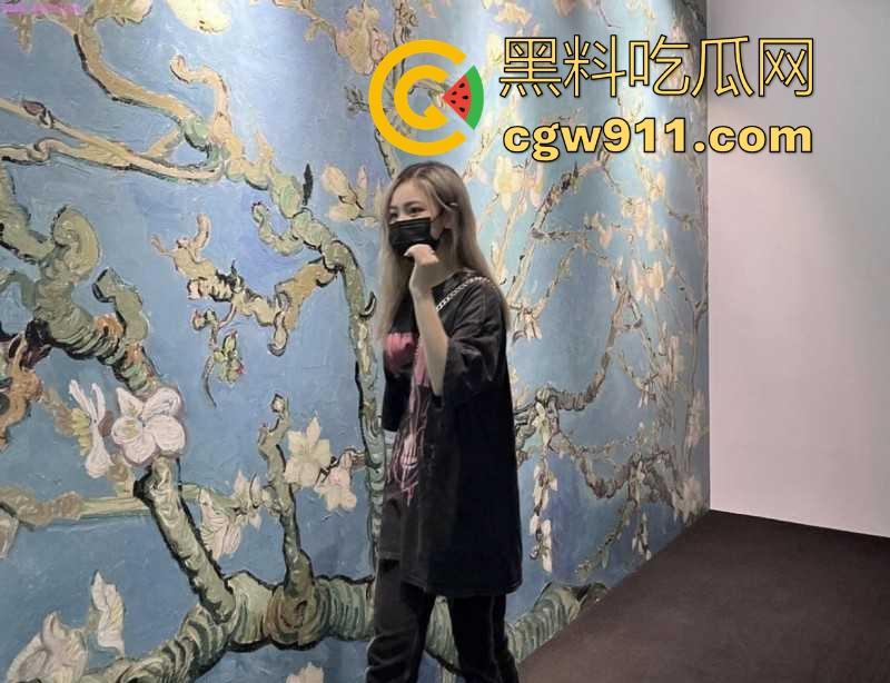 长春巨乳清纯实习女大，私密性爱视频遭渣男泄密！露脸口交骑乘坐屌，后入猛烈抽插，豪乳晃动激情四溢！-3