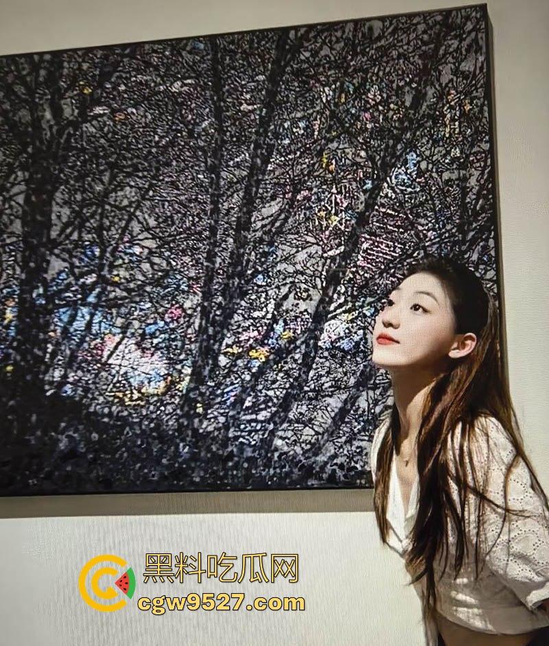 长春工商学院【刘晴晴】洋溢青春气息，圆润脸庞甜美可人，却在床上与男友彻底放飞，深喉口交反差十足！-1