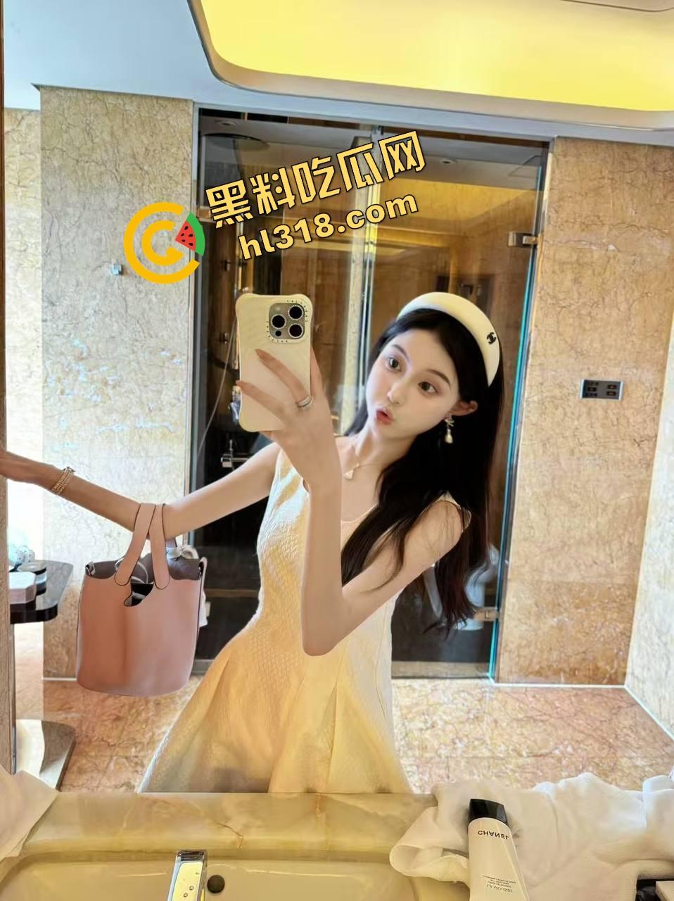 哥们压箱底3年，白月光前女友口交神技全程露脸，灵舌迷人吞吐带感，今晚兄弟们一起云爆射！-2