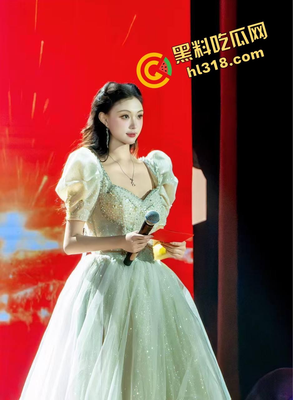 哥们压箱底3年，白月光前女友口交神技全程露脸，灵舌迷人吞吐带感，今晚兄弟们一起云爆射！-3