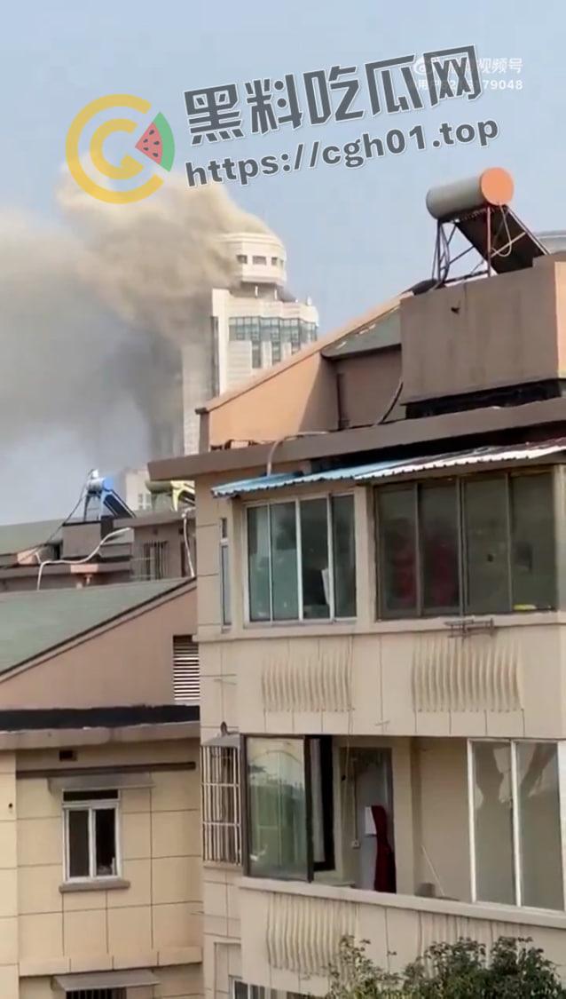 惊天大瓜！张家港市政府被炸 犯人【袁剑虹】留信要求严惩贪官  被封禁视频流出-4