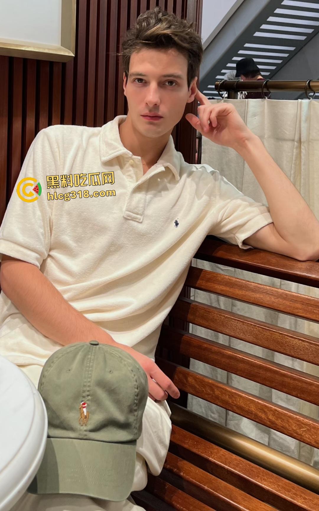 男子将鞭炮塞屁眼，自爆菊花炸出满身血污，还把鞭炮碎片从屁眼里挖出来！-1