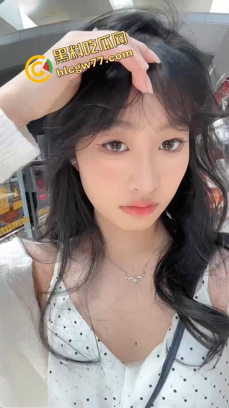 无锡科技职业学院校花【方诗蕊】私密视频流出 和男友做爱堪比AV 极品身材火爆全网！-7