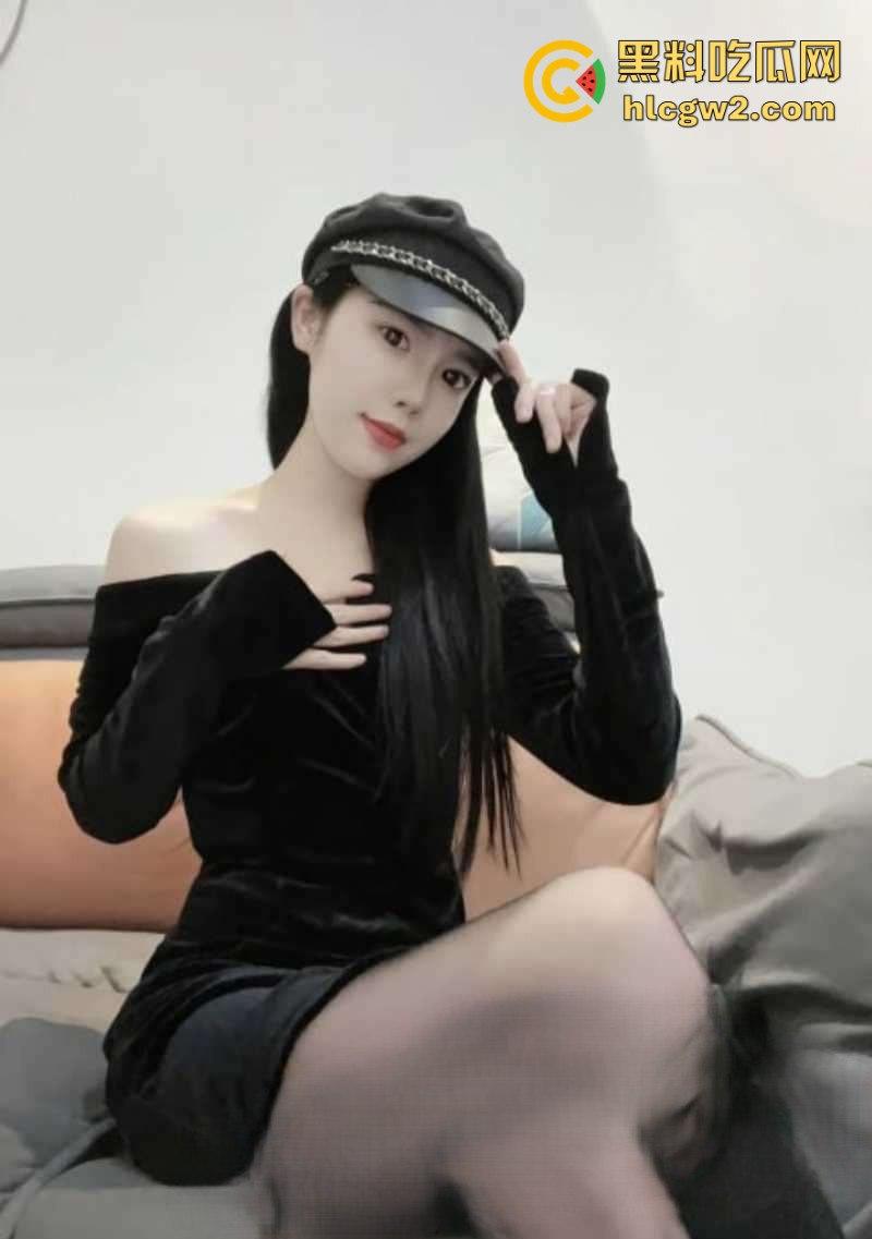 前男友曝光！山东航空学院毕业生【袁文文】因傍上大款抛弃男友 被前男友发现在按摩店做鸡-10