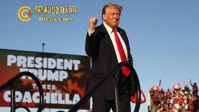 漂亮国选临近！特朗普与哈里斯线上互喷拉票，支持者纷纷加入大战上演爆笑互喷！-9