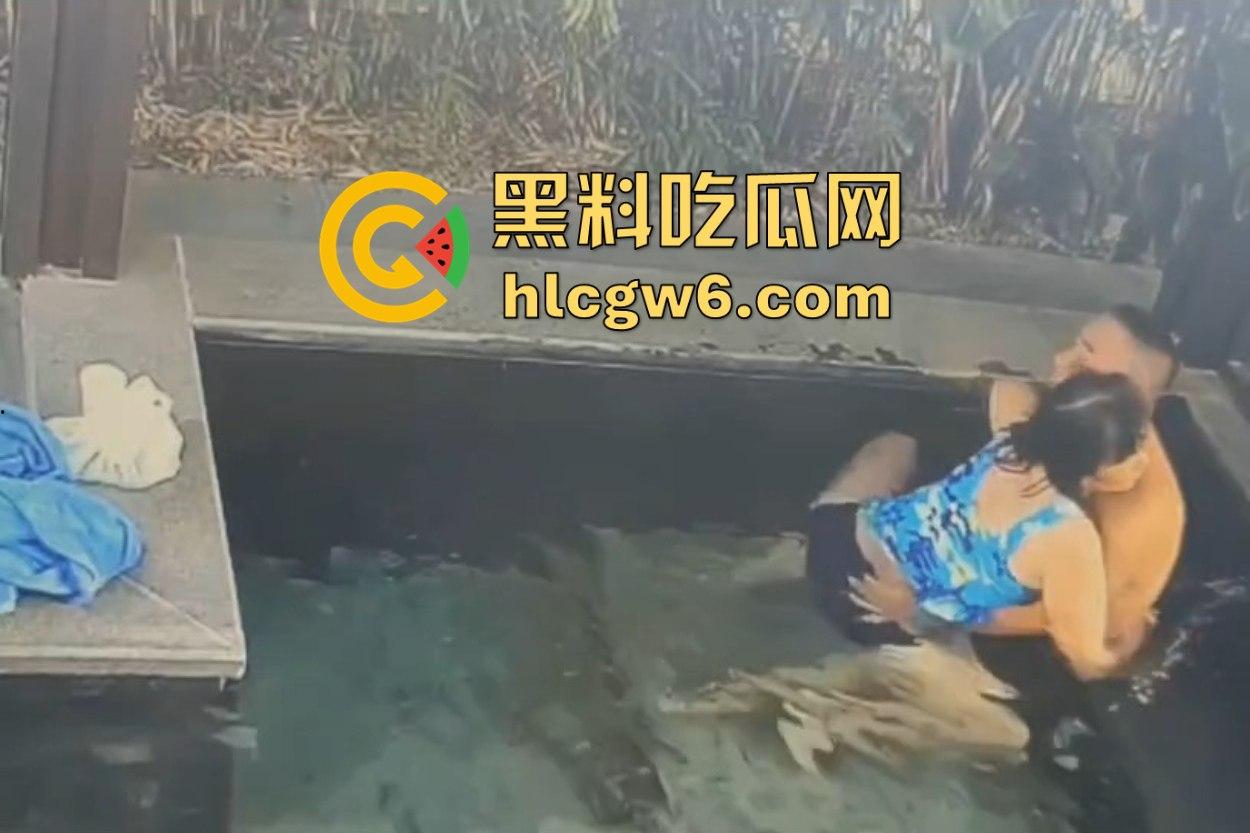 南京老骚逼真会玩 鱼疗池激情操逼玩铁锅炖 鱼被活活踩死干死满池漂着小鱼尸体 工作人员当场骂娘！-11