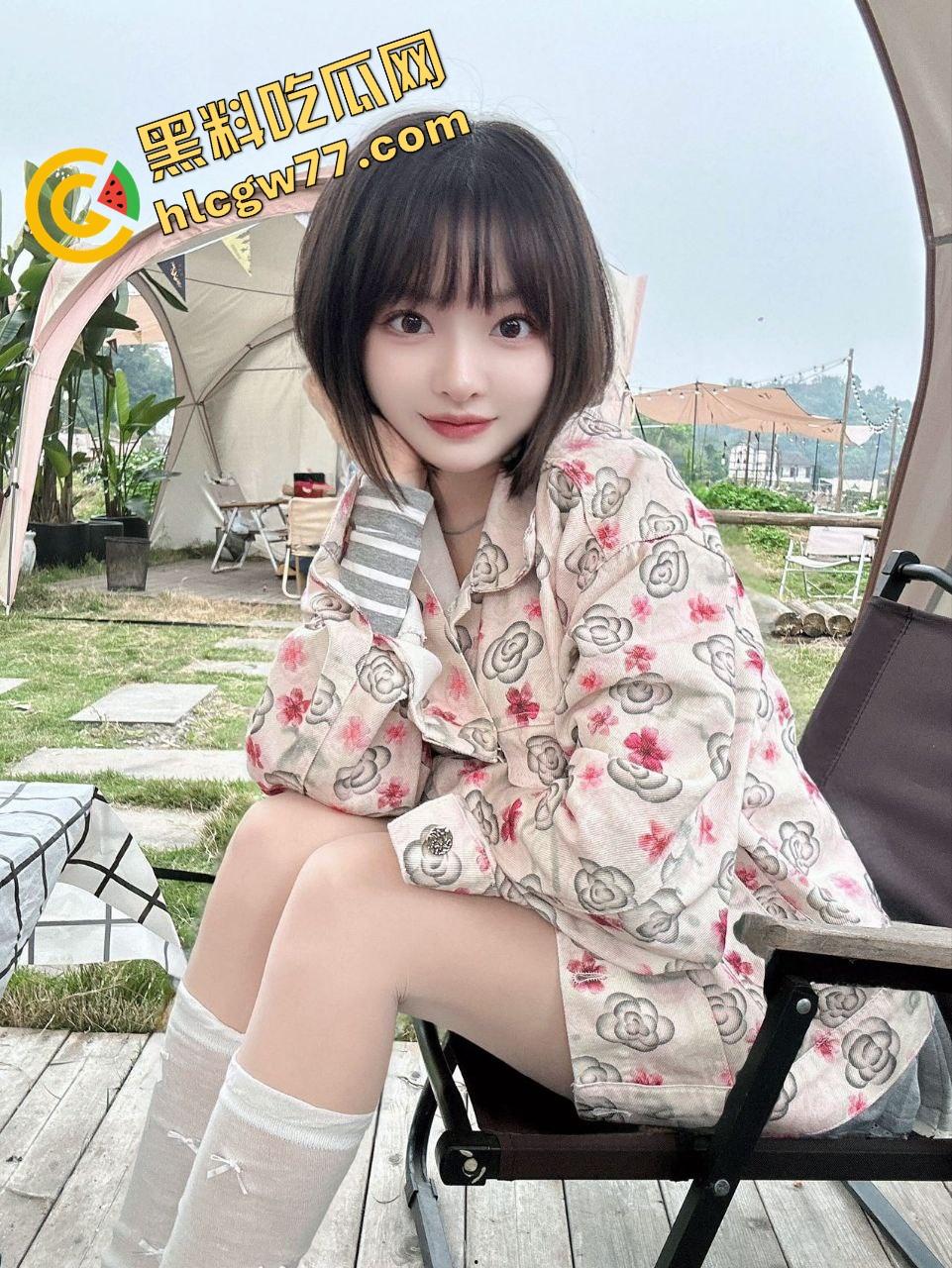 长沙女高『杨娜』白天是人晚上是牲口，被包养后成了舔蛋接精不戴套的高级母狗！-4