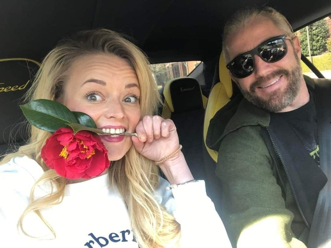 标题 美国大学教授反差婊 老公绿帽奴 喜欢看老婆和黑人学生做爱 视频被流出 那么大的黑棍不得捅进胃里-6