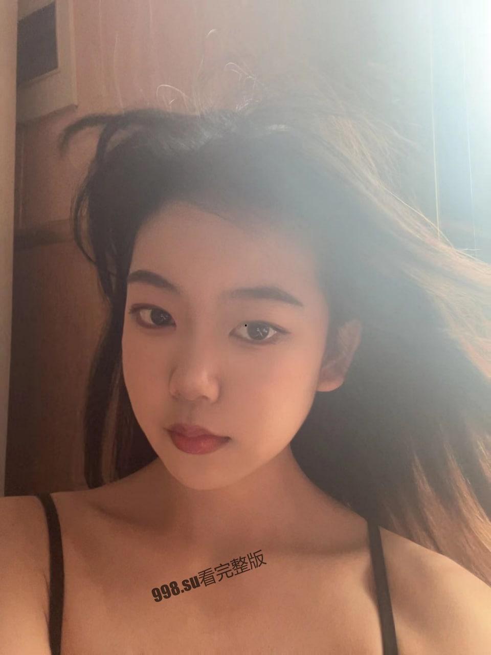 【反差女友】真的好迷人，对镜自慰更迷人-1