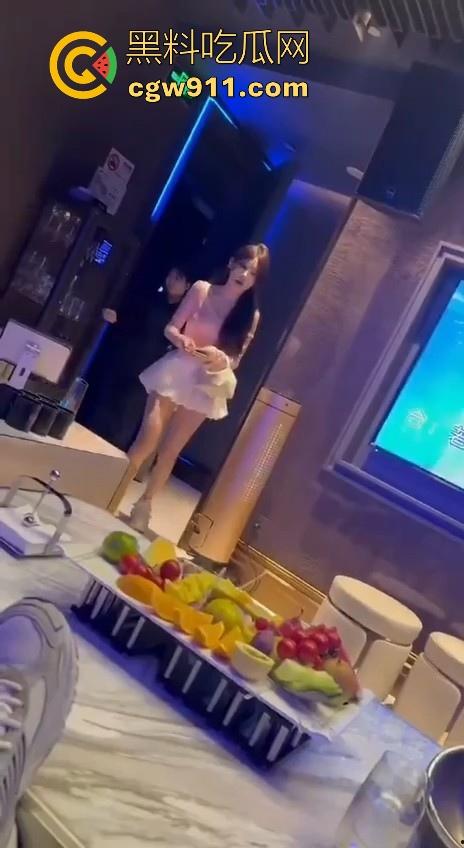 非诚勿扰海选现场!顶级女嘉宾,礼貌入场挑选,颜值身材质量都好高,替瓜友跪求地址!-4