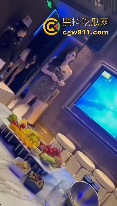 非诚勿扰海选现场!顶级女嘉宾,礼貌入场挑选,颜值身材质量都好高,替瓜友跪求地址!-5