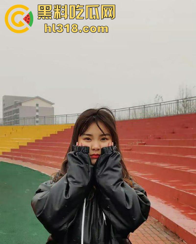 阜新市反差婊【张佳佳】，身材超赞的反差母狗，有男友依旧按耐不住，网上撩骚找猛男被调教，性爱视频流出！-3