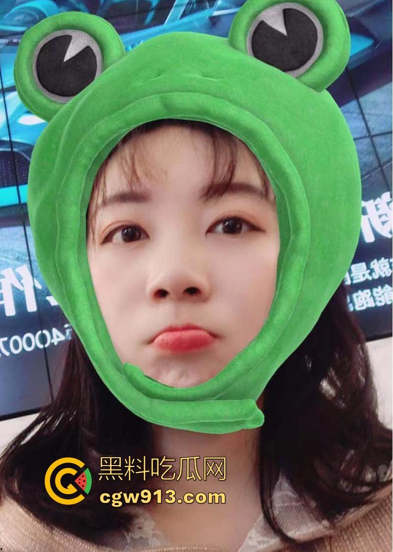 长沙私立高中英语老师【直雯静】与男友性爱自拍外泄,露脸口交常遭暴力猛插,表面清纯实则反差母狗!-2