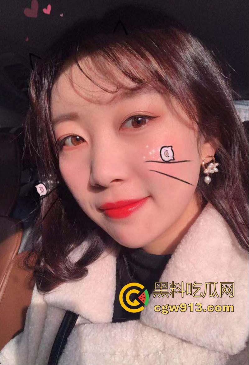 长沙私立高中英语老师【直雯静】与男友性爱自拍外泄,露脸口交常遭暴力猛插,表面清纯实则反差母狗!-3