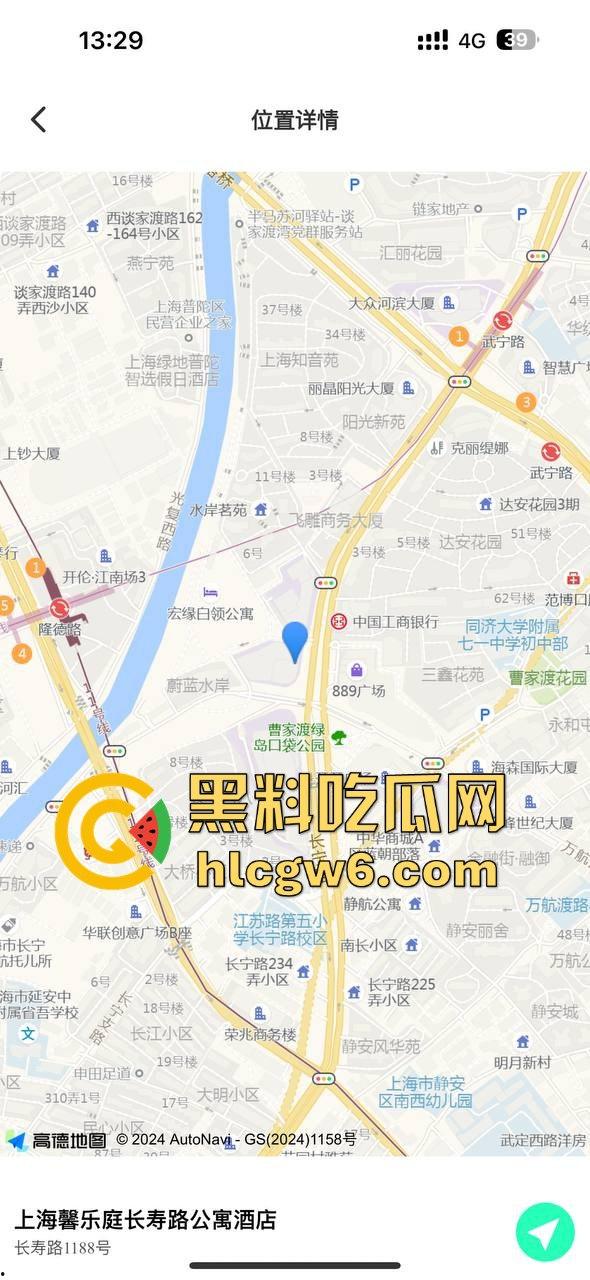 推特颜值御姐【鹿头】淫趴日常曝光,上海整容科技脸带小姐妹四男二女疯狂乱搞,鸡巴换一根又一根!-1