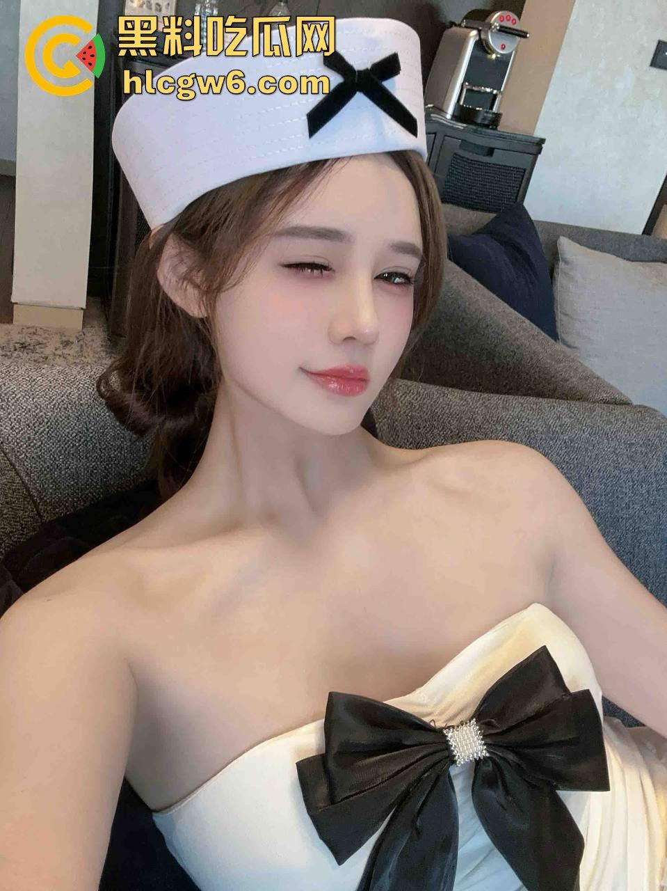 推特颜值御姐【鹿头】淫趴日常曝光,上海整容科技脸带小姐妹四男二女疯狂乱搞,鸡巴换一根又一根!-10