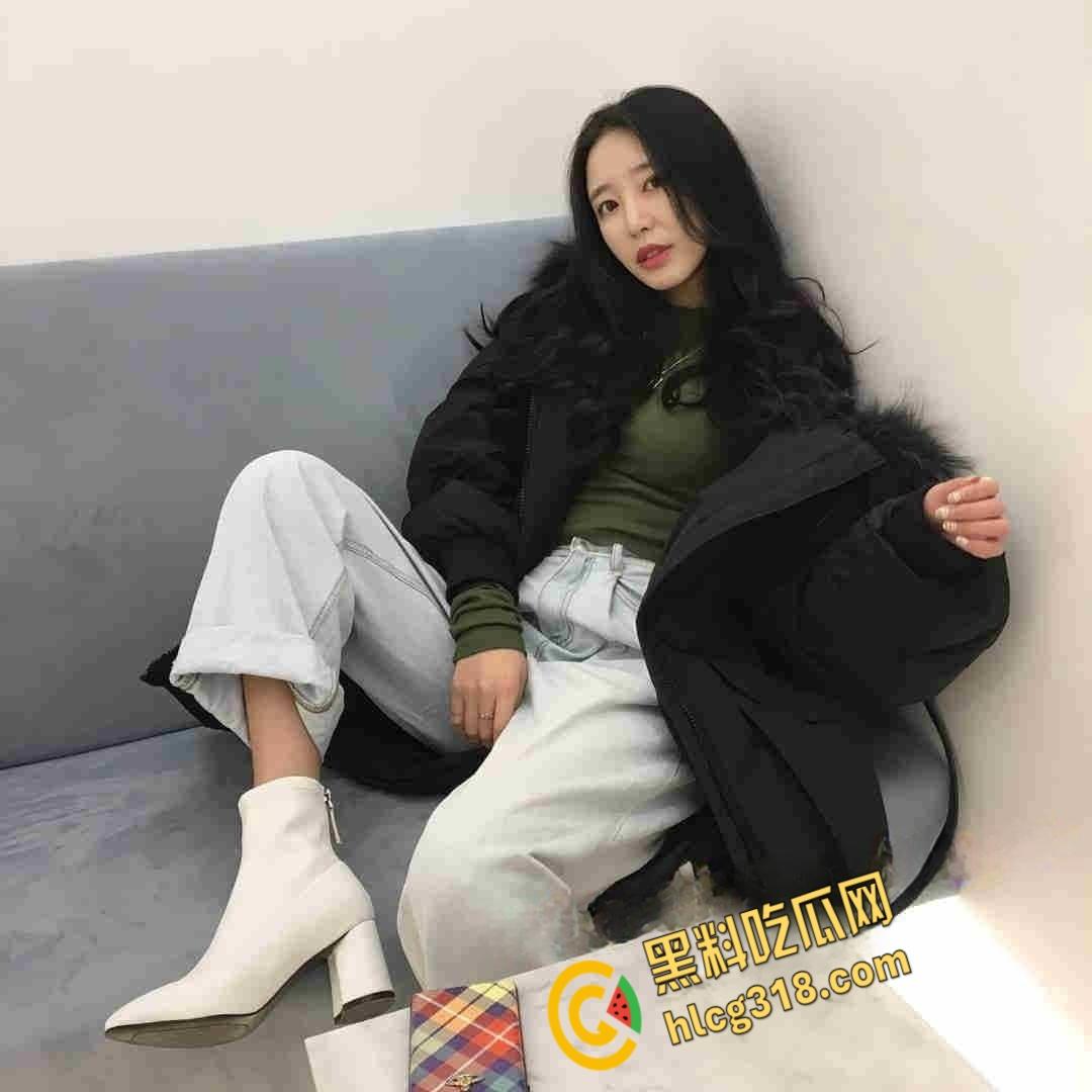 韩国人妻性感婚照,床上却骚浪无比,骑大哥肉棒狂扭不休,无套后入内射被猛操服帖 !-5