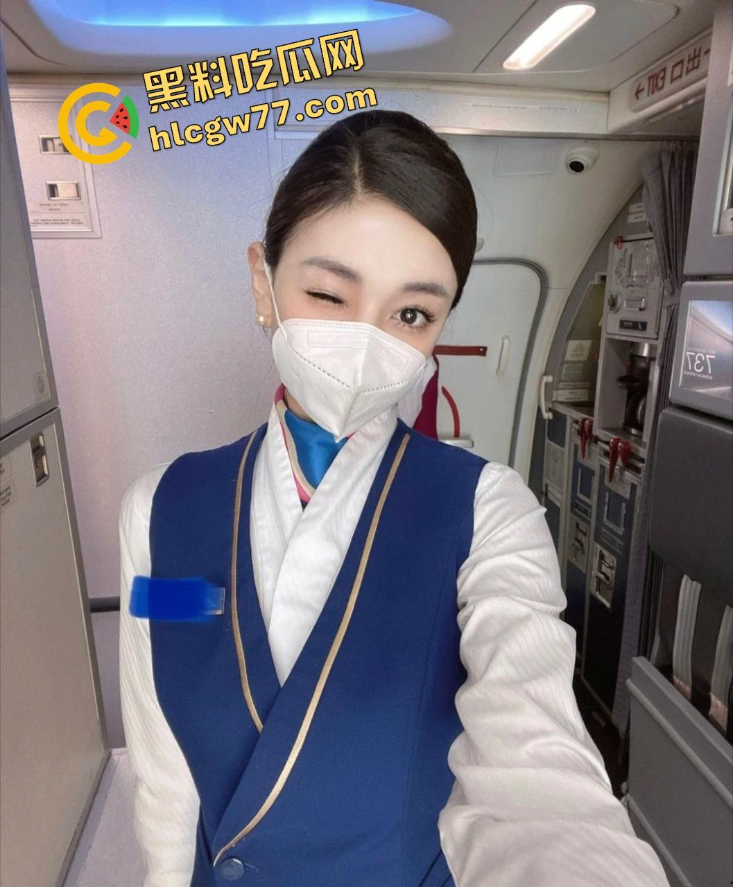 南航空姐变身福利姬，线下酒店金主狂干举牌互动，中出高清画面曝光，一炮5K比飞工资快多了！-5