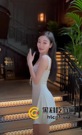 消失的抖音网红『雅典娜』现身柬埔寨金贝会所?传闻成扶手女,视频流出真假难辨!-7