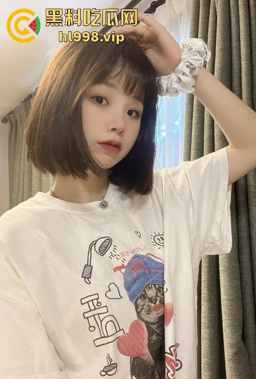 台南应用科技大学00后巨乳反差妹【赵宁】震撼泄密!眼罩手铐激情约啪,结果学长把她当野鸡玩!-4