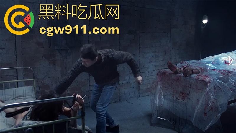 囚禁性虐女孩的绝望《格林伯格的下室》,长腿美女被变态囚禁,皮鞭怒抽翘臀,性爱场面刺激非凡!-3