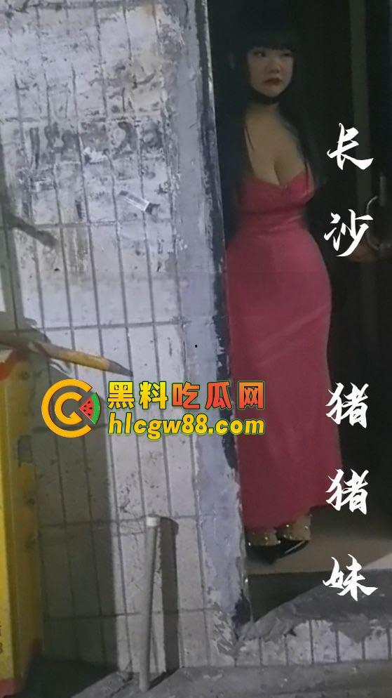 长沙狼友吃独食的秘密基地曝光,玉兰路B巷200块10分钟爱情,24小时不打烊,快餐爽到飞起!-13