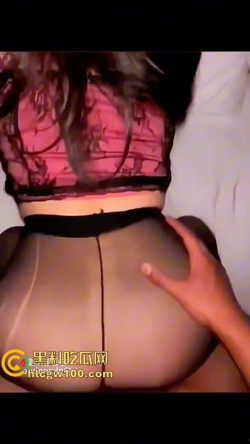 四川电力职业技术学院反差女大【刘纯雪】被曝泄密，有经验的都知道，这才是顶级泄欲败火肉便器-6