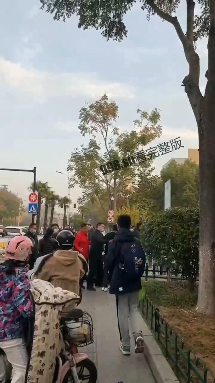 南京市浦口区实验中学学生跳楼事件-4