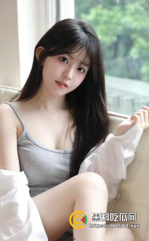 抖音280万粉清纯女神【天降之雯】最新一弹，露脸抖奶喷水湿床，绝美反差婊把舔狗耍得团团转！-8