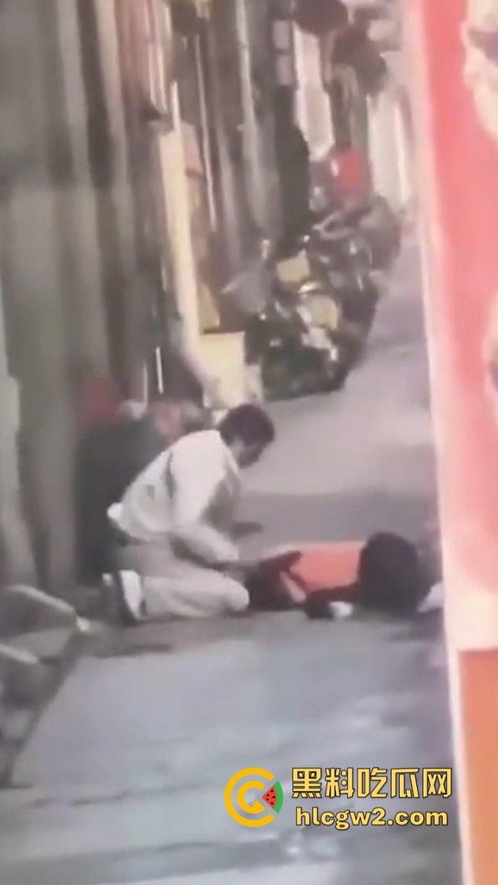 血腥慎入!潮州朝安东二光辉幼儿园附近 发生持刀杀人事件 一女子当场死亡!-6