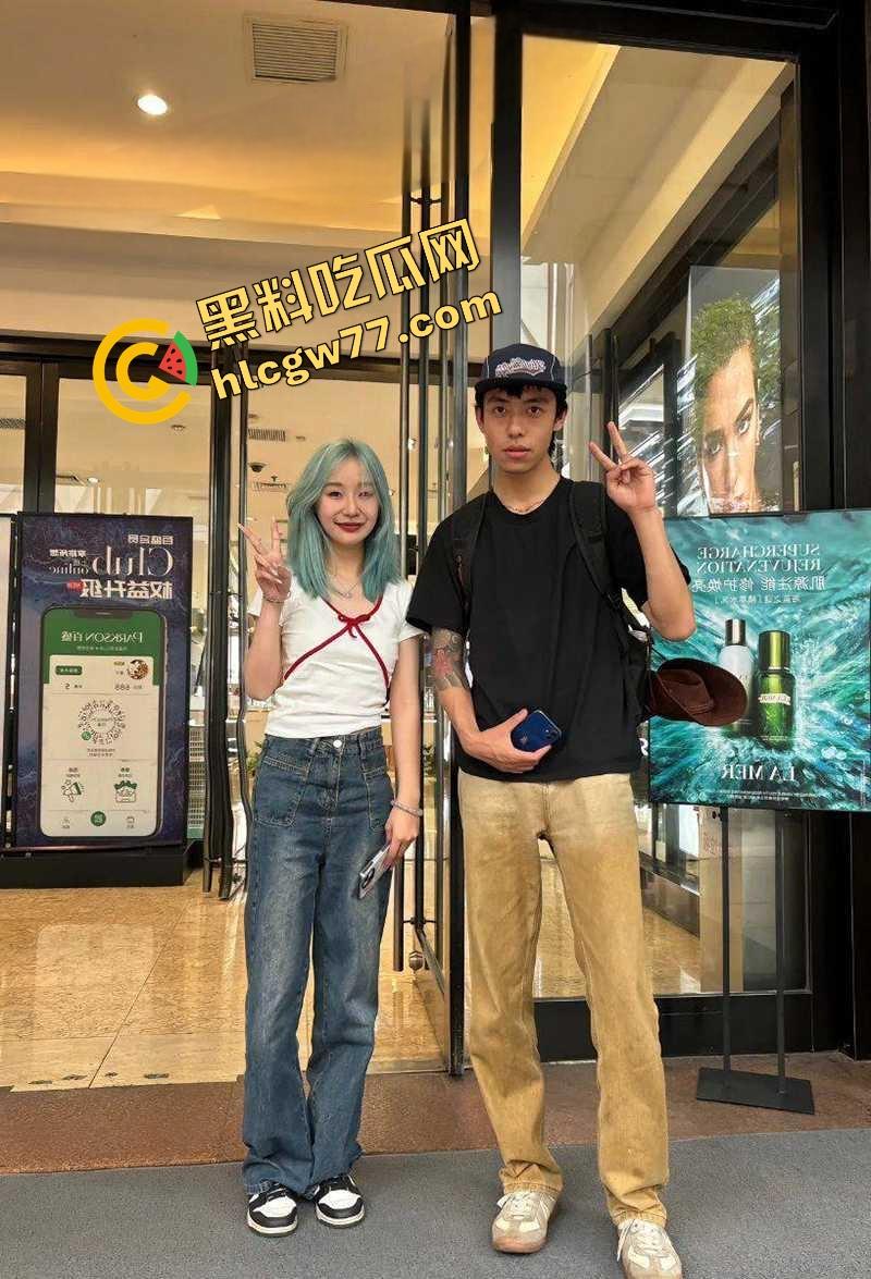 脚踏七只船 抖音网红【伤心男人】塌房,被曝骗财骗色约炮成瘾 性爱视频和聊天记录流出!-23