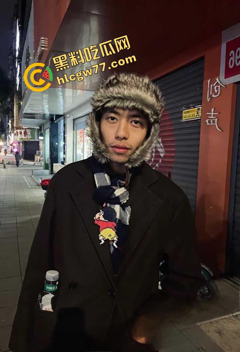 脚踏七只船 抖音网红【伤心男人】塌房,被曝骗财骗色约炮成瘾 性爱视频和聊天记录流出!-29