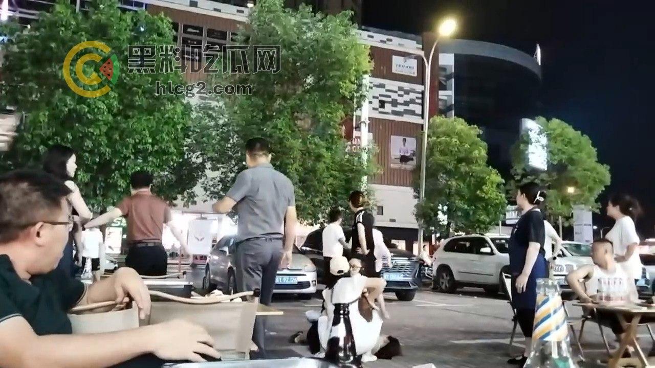 成都市惊爆丑闻！原配被小三暴打，老公竟然助纣为虐，家庭伦理剧原来如此狗血！-4