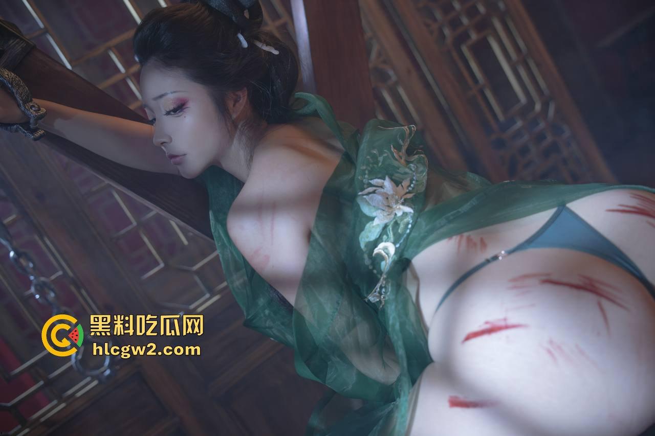 福利姬COS【柳如烟】写真流出!美乳丰臀全程诱惑,骚劲儿十足看得顶不住!-8