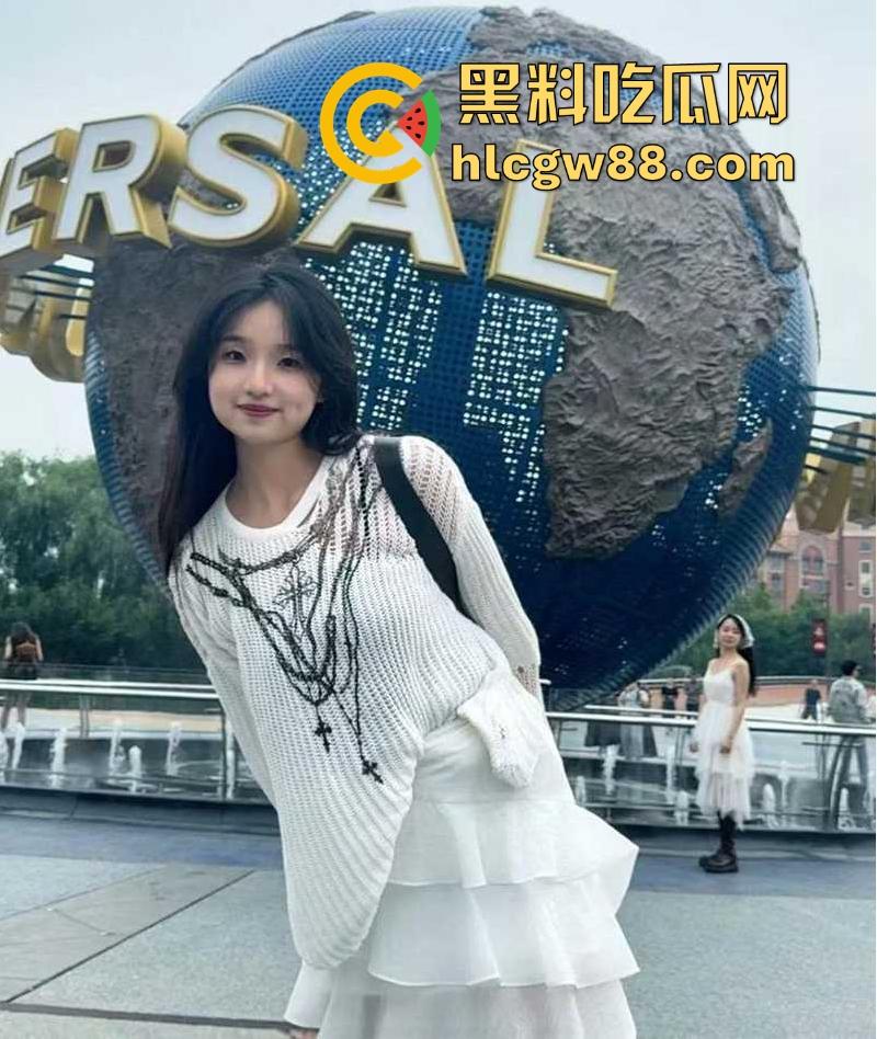 中国传媒大学【白洁】研究生情侣性爱视频曝光 各种舔屌卖骚 无套做爱中出 反差感爆棚!-7