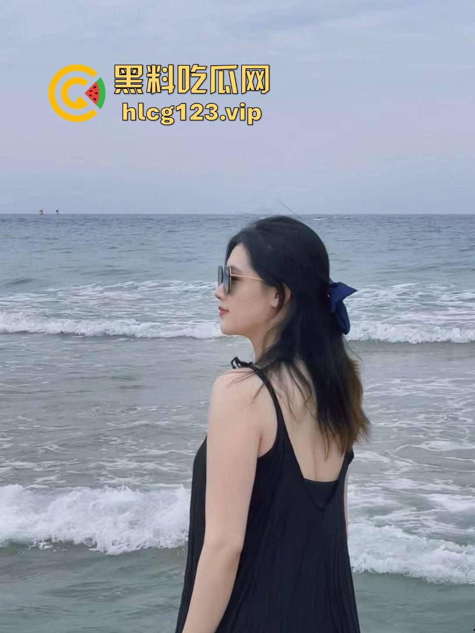 浙江肥臀少妇王鑫悦，禁不住金主的诱惑，酒店开房口含大鸡鸡，逼里全是大海的骚味！-1