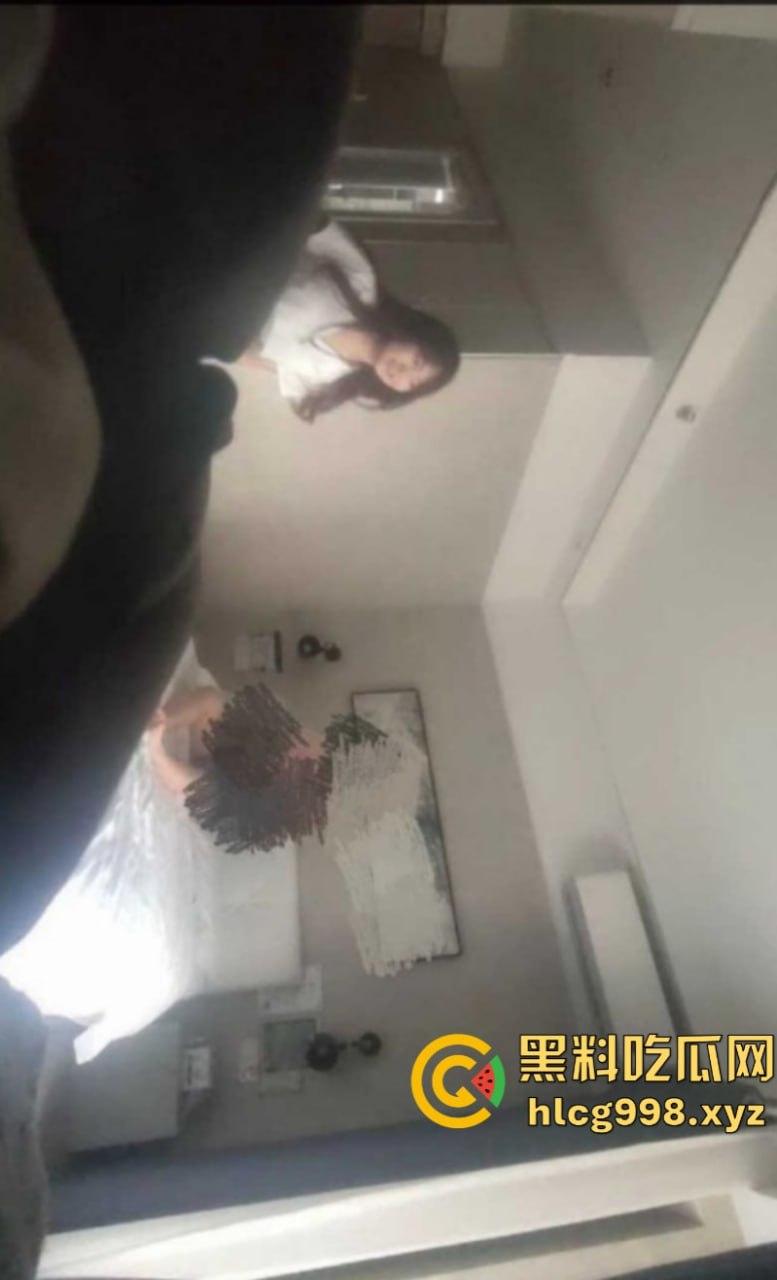 商丘学院【朱雨佳】背着男友卖一晚接待12个 男友山东体育学院头上顶着青青大草原!-8