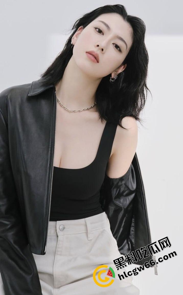 连女人都想舔的白奶【三吉彩花】首次露点片段疯传,奶子好大好翘简直就是尖椒巨乳,日本男星估计操烂她了!-2