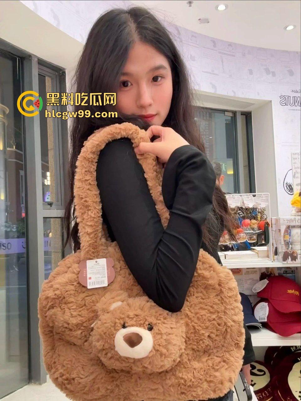 抖音甜御反差婊骚货,抖音线上私信约炮单男,线下面基至酒店黑丝暴力后怼骚逼!独家流出!-3