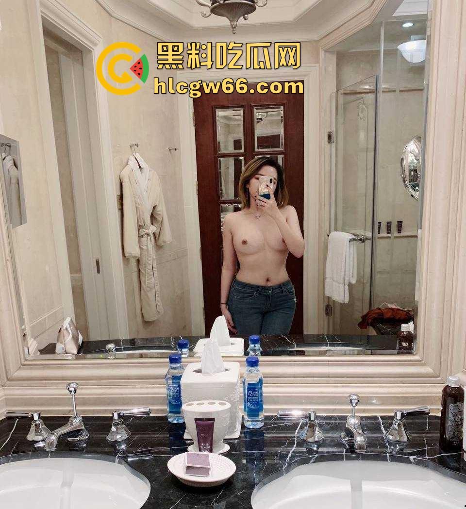 画最好看的妆挨 最挨狠的操 四川音乐学院高冷校花【程菲】三点全露福利流出 武汉圈很是出名反差婊!-16