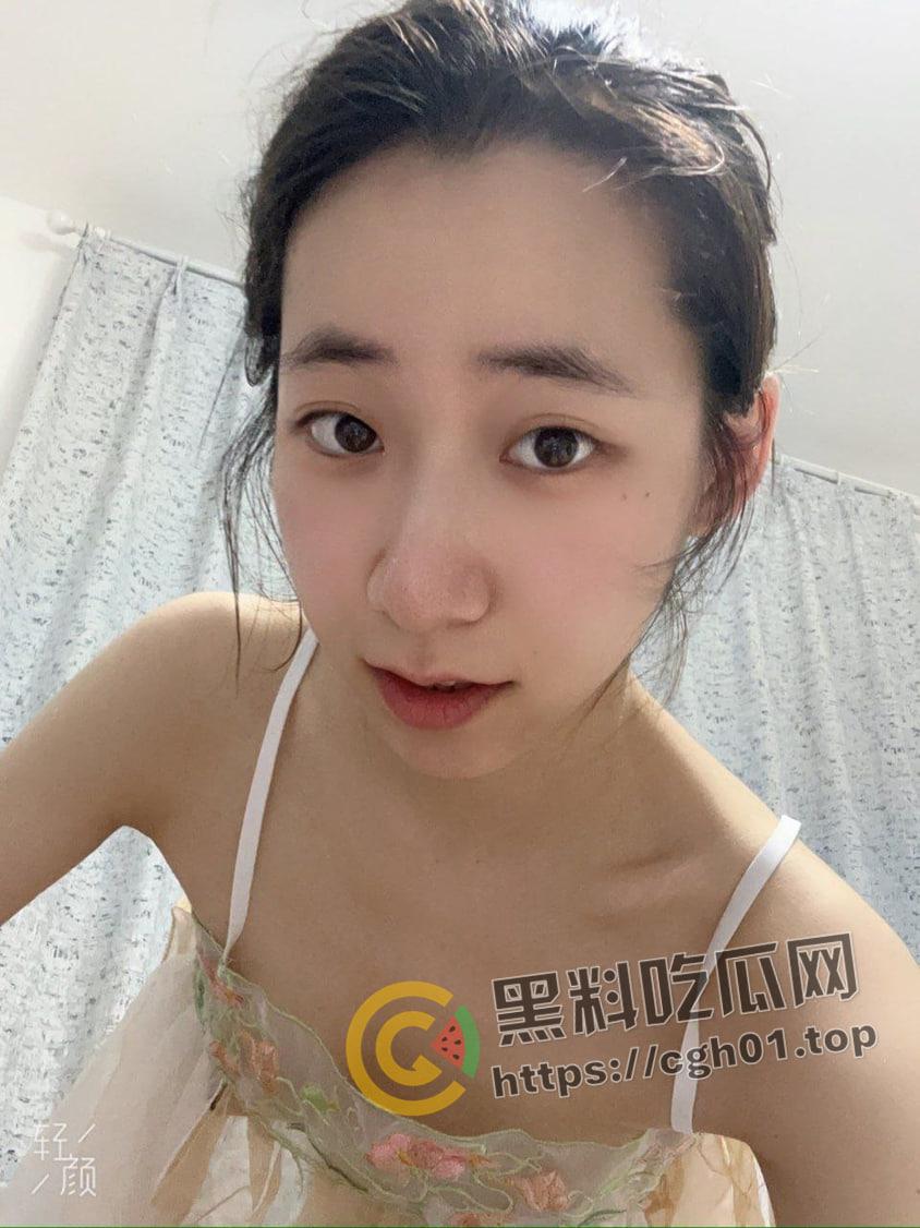 青岛黄岛区舞蹈老师 反差少妇勾引学生男朋友 酒店开房被流出-3