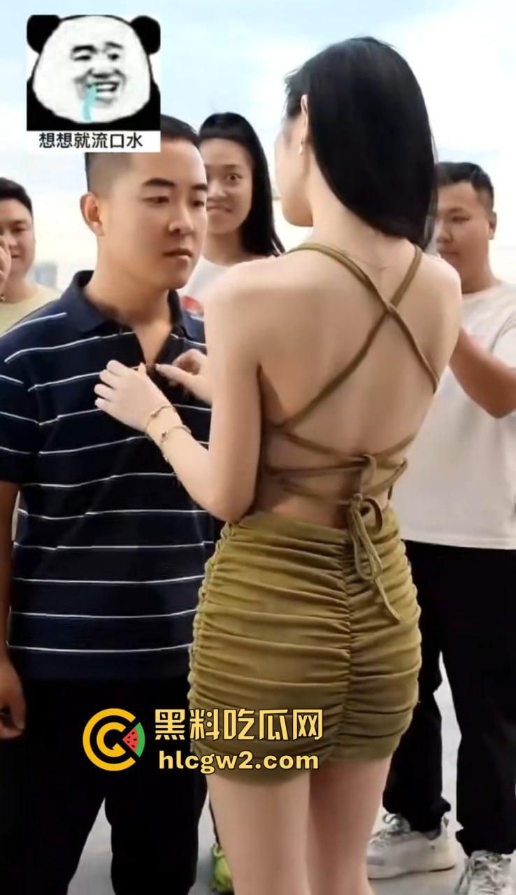 火遍全网的骚眼神大师【条纹哥】封号 一个纯粹色到骨子里的人 低级趣味的神话落幕 纯粹骚气永留人间!-16