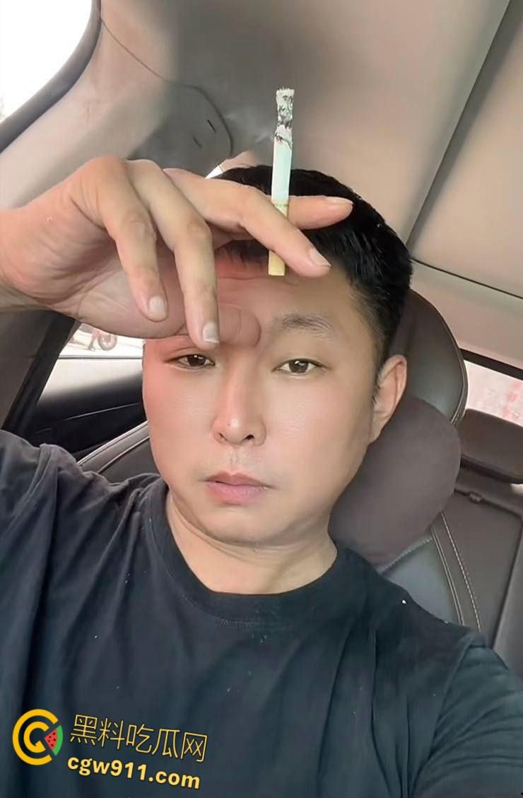 江苏沛县朱王庄婚纱店，老板约炮好兄弟的老婆，还真是熟人好下手，炮机肛塞双洞齐开，SM捆绑乳夹调教 ！-4