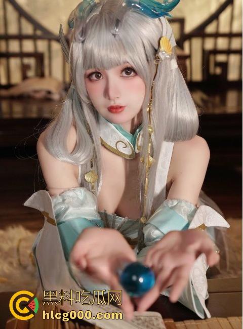 高颜值福利姬【橙子喵酱】最新COS写真泄密流出，可爱萝莉美乳翘臀，尤物极品身材，三点粉嫩无比诱人！-9