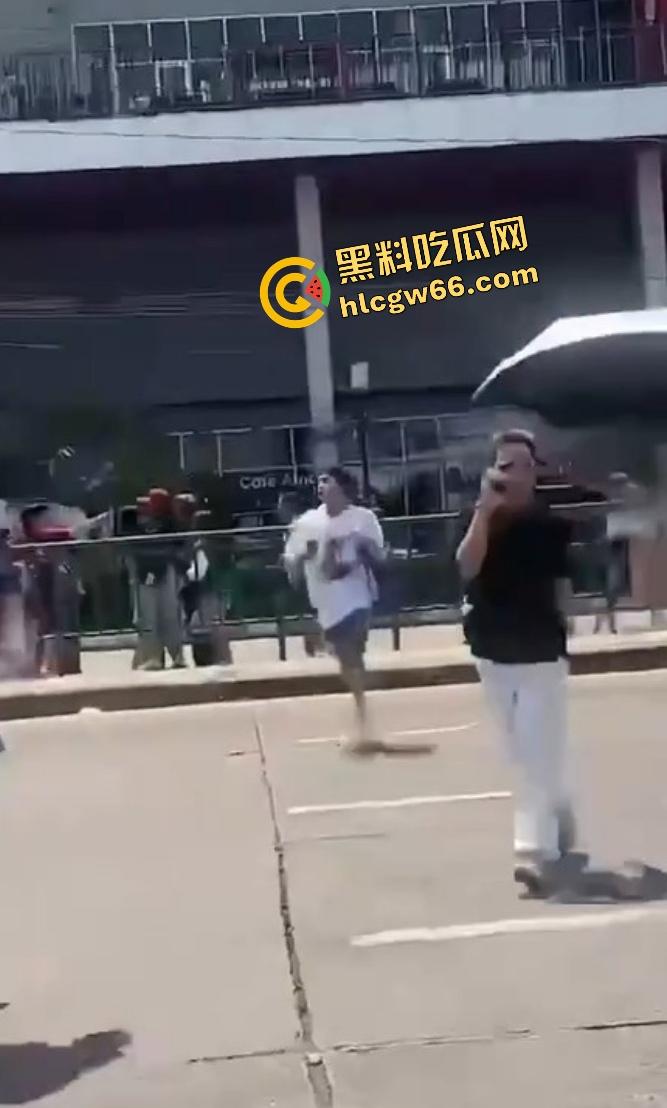 缅甸瓦城突发7.9级强震,中印孟老缅泰全体摇烂,泰国人民逃命式冲出大厦,猪仔们你们还好吗?-8