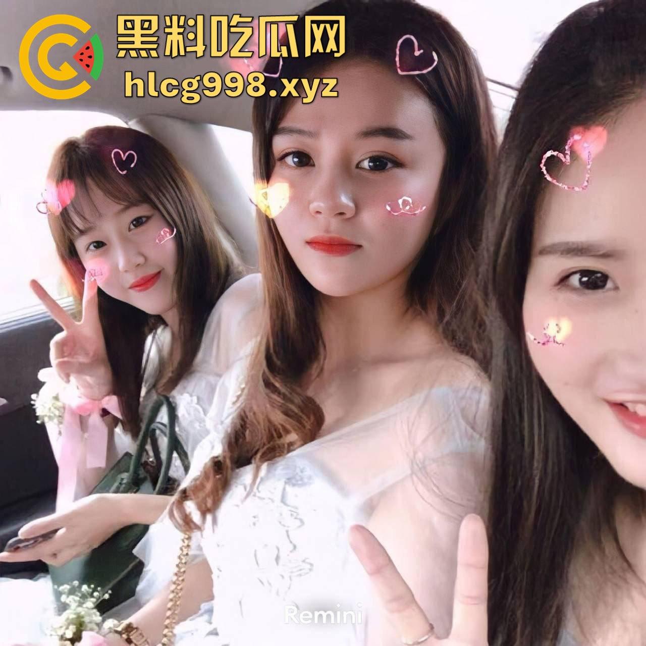 山东临沂罗庄的熟人妻李秀平,跟闺蜜酒店开房狂欢,粉鲍黑逼撅着翘,吃鸡巴像吸牛奶!-9