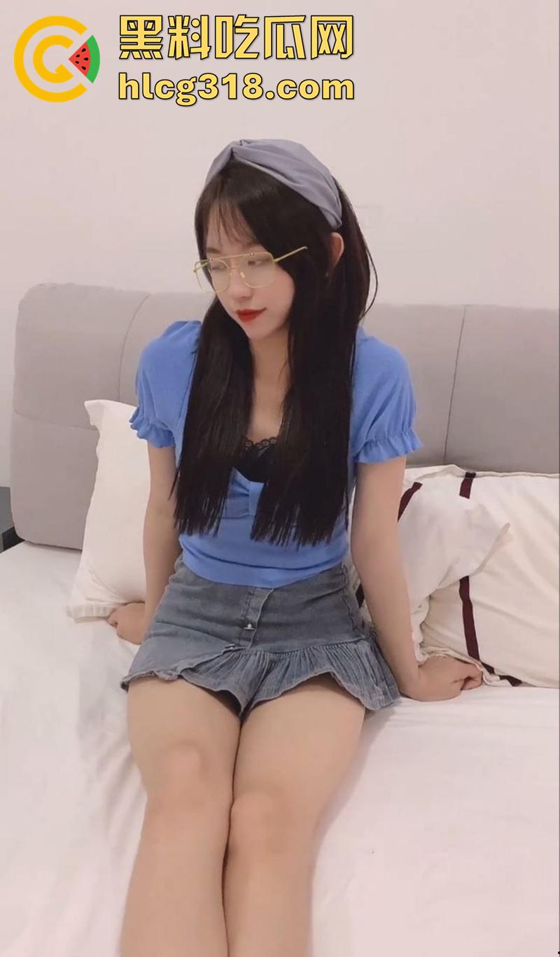 清纯玉女91女神【不见星空】,最新汉服古风福利,火遍全网的性感嫩妹,口活技巧绝对超一流!-1